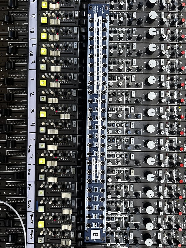 Samson SPatch Plus S Class 48Point Balanced Patchbay 2010s Reverb