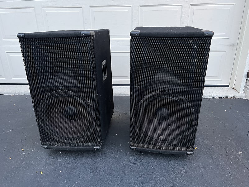 EV Eliminator 15” Speaker Reverb