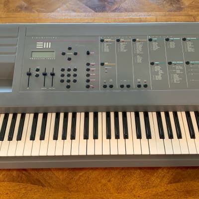 E-MU Systems Emulator III 61-Key 16-Voice Sampler Workstation 1987 - Grey