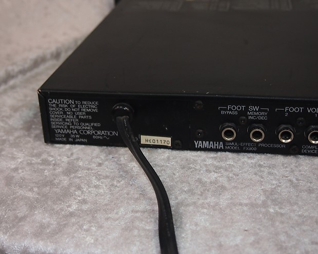 Yamaha FX-900 FX900 multi effect processor with FC900 foot Yamaha FX-900 FX900 multi effect processor with FC900 foot