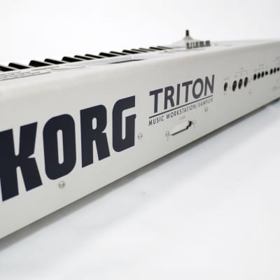 KORG Triton 61 image 2