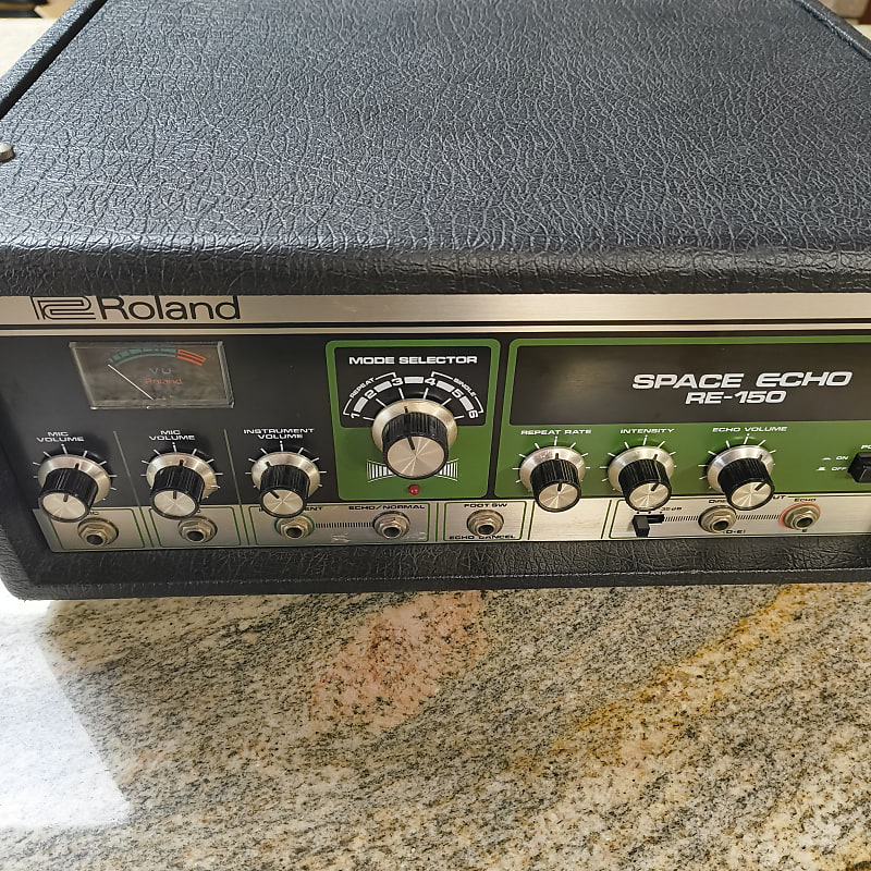 Roland RE-150 スペースエコー Roland Space Echo RE-150 Mode Selector Demo ( No Talking