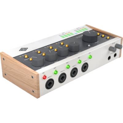 Universal Audio Volt 476P Portable 4x4 USB Audio/MIDI Interface with Four Mic Preamps and Built-In Compressor image 1