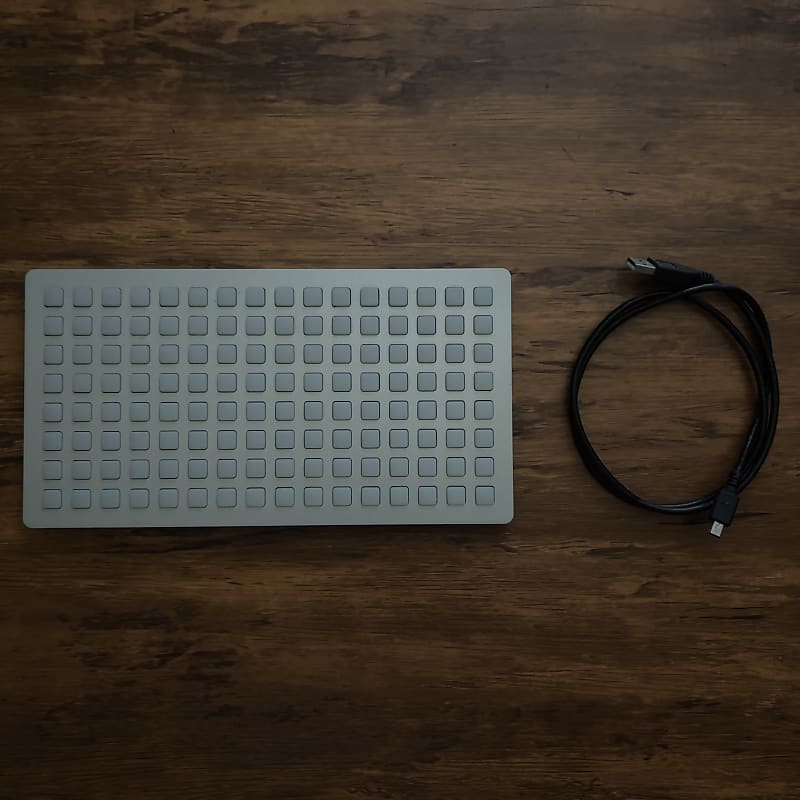 鍵盤楽器 Monome Grid 128 Monome One Twenty Eight Grid Controller - Perfect Circuit