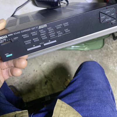Yamaha EMT-10 sound module with power supply