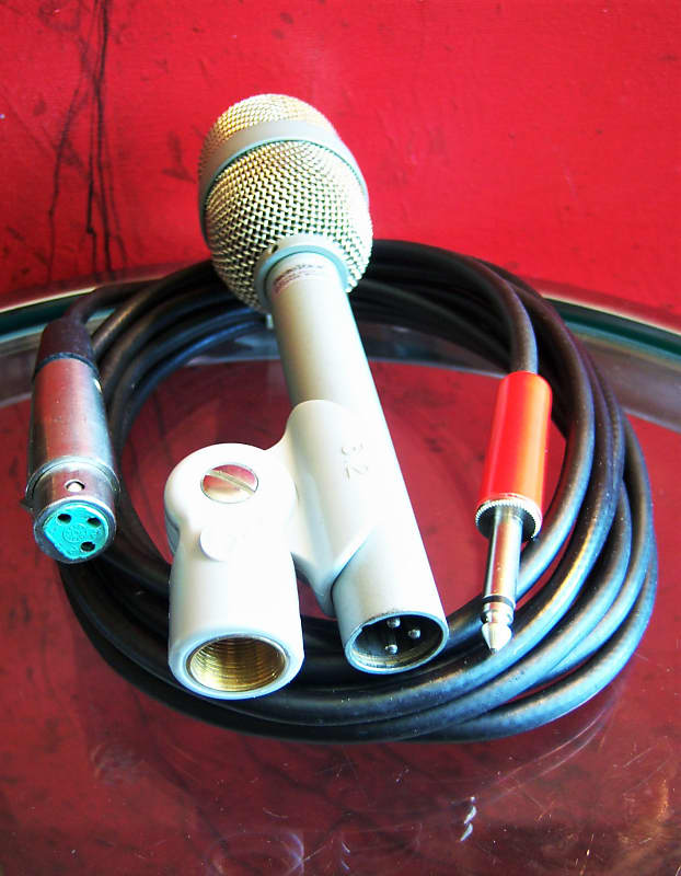 Electro Voice DS35 Dynamic Cardioid Microphone online & Cable