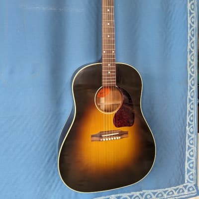 Gibson J-45 True-Vintage recent image 2