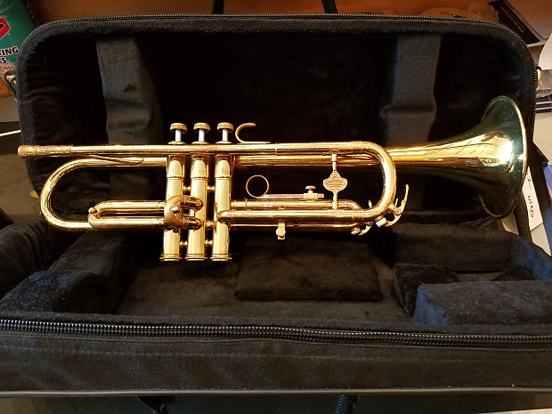 Holton t602 best sale trumpet