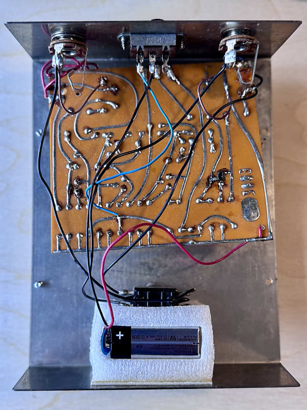日本語訳】Electro Harmonix Deluxe Big Muff Pi Fuzz