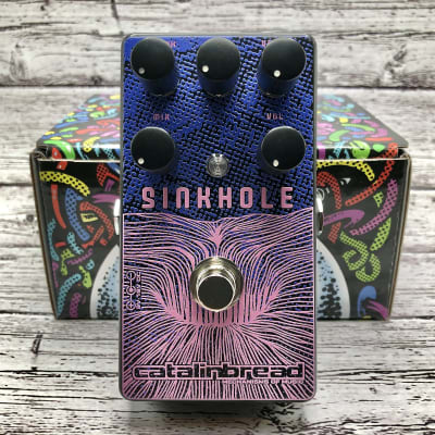 Sinkhole Modulated Reverb – Catalinbread Effects