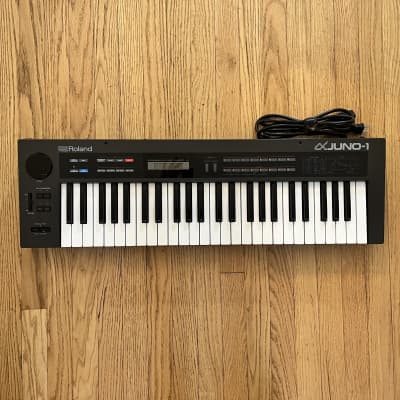 Roland Alpha Juno-1 49-Key Programmable Polyphonic Synthesizer 1985 - 1988 - Black