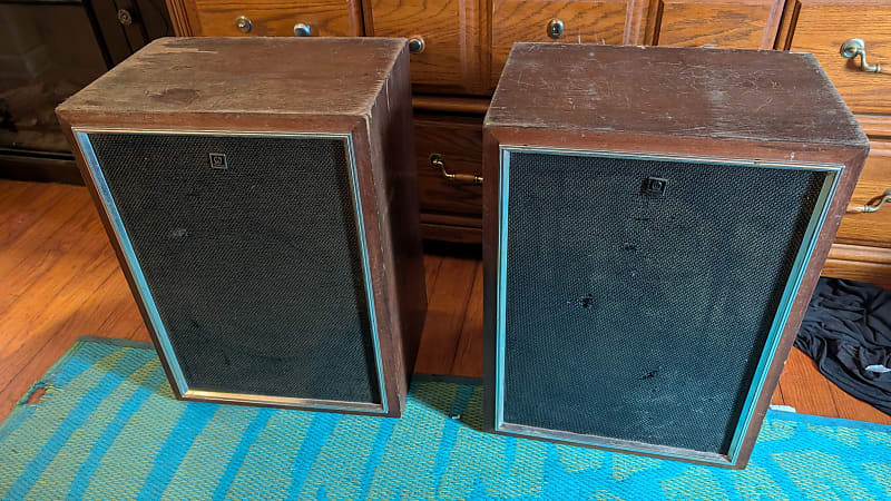 PIONEER  CS-53 1967-1977 - WOOD  			