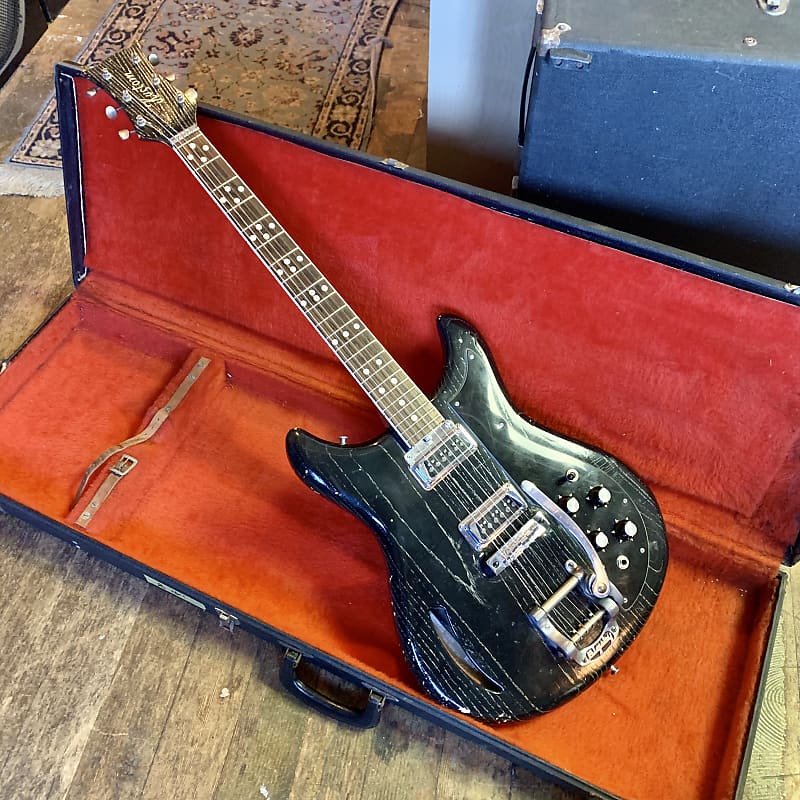Kustom K200 deluxe electric guitar c 1968 k-200 Black zebra original vintage USA bud ross roger rossmeisl dearmond bigsby image 1