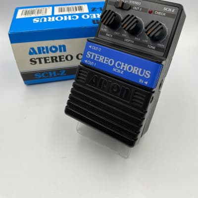 Arion SCH-Z Stereo Chorus Guitar Effect Pedal with Original Box and Manual for sale