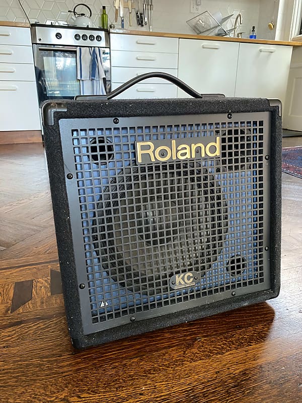 Roland KC-60 3-Channel 40-Watt 1x10