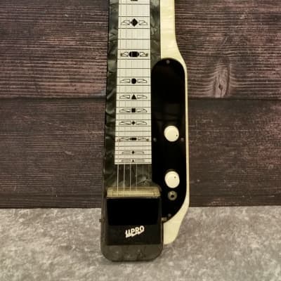 Supro Streamliner Electric Guitar (Cincinnati, OH) (TOP PICK) for sale