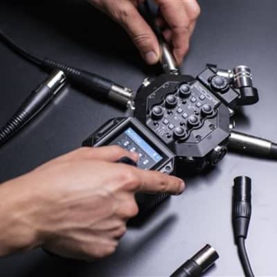 Zoom H8 Handy Recorder Portable Multitrack Digital Audio Recorder image 13