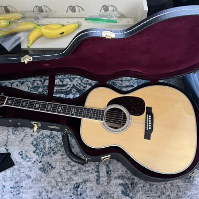 Martin J 40  Acoustic Guitar 2024 - Natural image 12