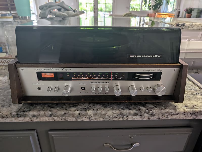 Marantz Model Twenty-Five 70s - Metal and walnut  			