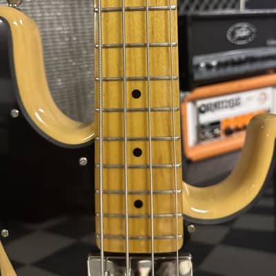 Fender Modern Player Telecaster Bass 2012 - 2013