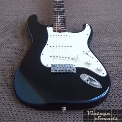 Fresher Straighter FS-380 Stratocaster early 80's Black image 7