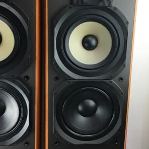 Paradigm studio hotsell 80 v2