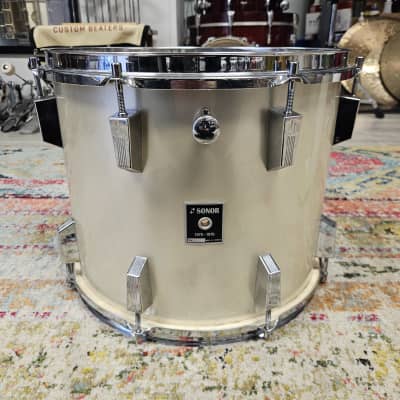 Sonor Phonic 9-ply Beech Kit 24-18-15-14" in Metallic Silver image 14