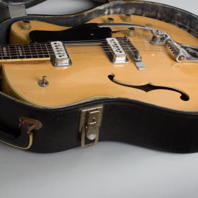 Guild  Duane Eddy Jr B Thinline Hollow Body Electric Guitar (1962), ser. #22169, original black hard shell case. image 15