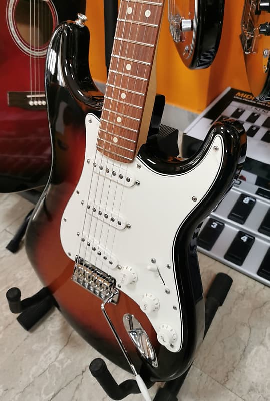 Fender Player Stratocaster PF 3-Color Sunburst | Reverb Australia