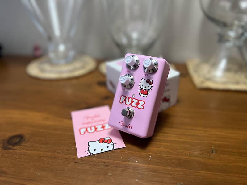 Fender Hello Kitty Fuzz