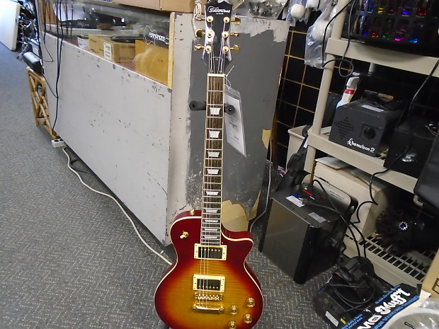 Silvertone les paul electric guitar cheap