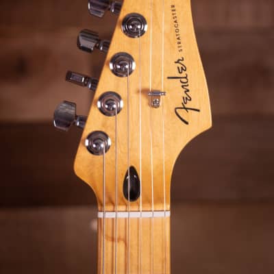Fender Player Plus Stratocaster, Maple FB, Tequila Sunrise,  Deluxe  Bag image 6