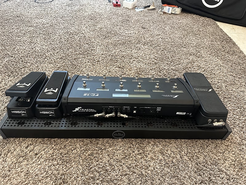 Fractal Audio FC12 Mark II Pedalboard Reverb