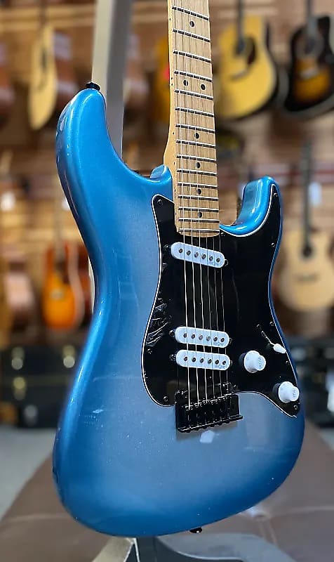 SQUIER CONTEMPORARY STRAT SPECIAL ROASTED MAPLE FINGERBOARD SKY BURST METALLIC New Old Stock 2022 image 1