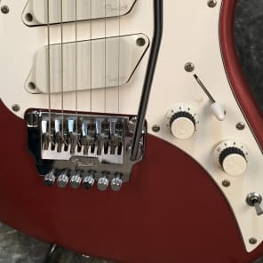 Fender  Performer 1985-1987 Burgundy mist image 3
