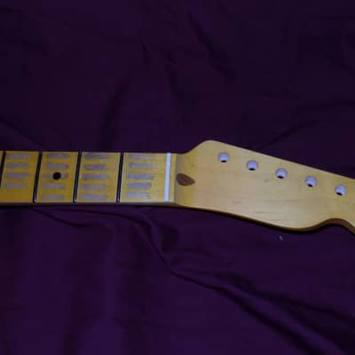 FAT 21 Jumbo fret Relic 9.5 C shaped vintage Allparts Fender Licensed maple neck for body for sale