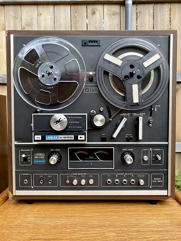 Akai X-1810 7 1/4 track auto reverse reel to reel tape recorder