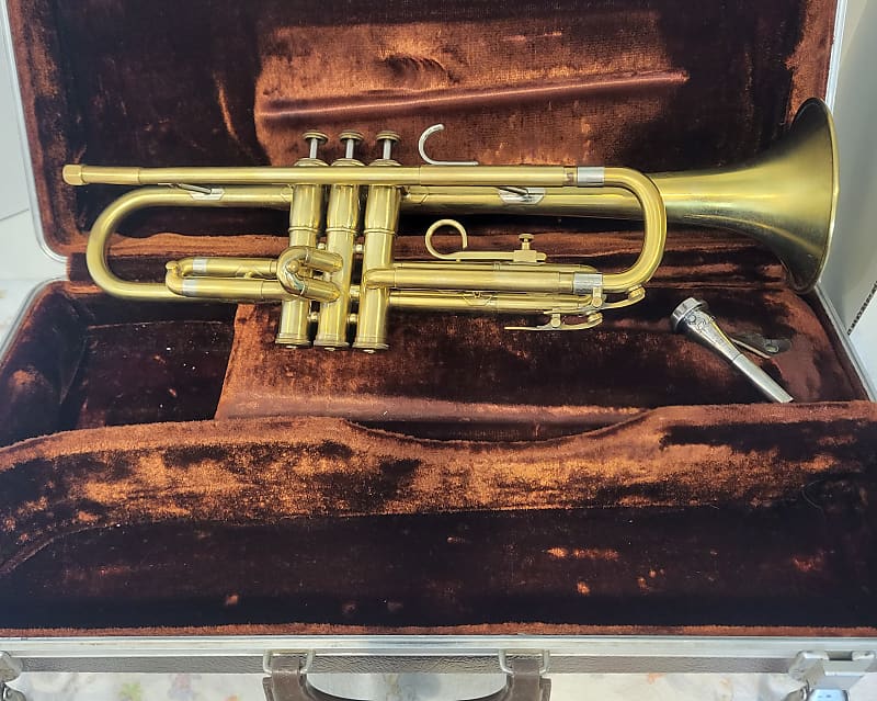 Olds ambassador トランペット Raw Brass