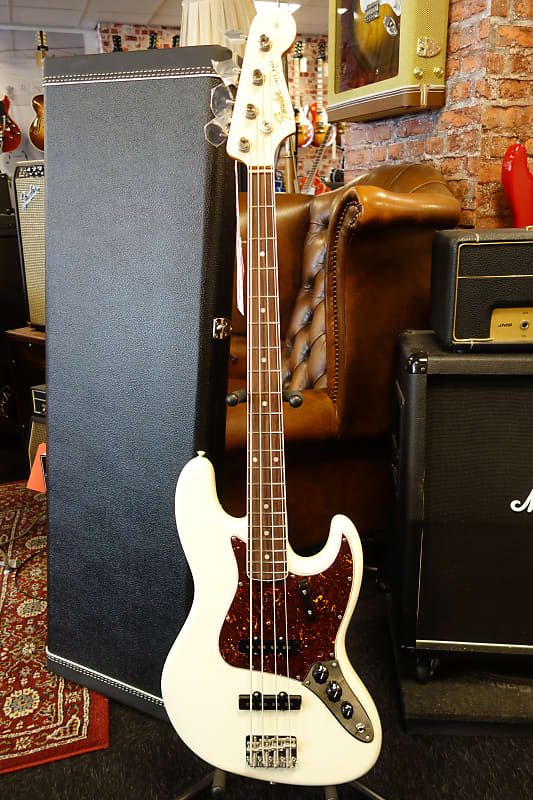 Fender American Vintage II 1966 Jazz Bass Olympic White image 1