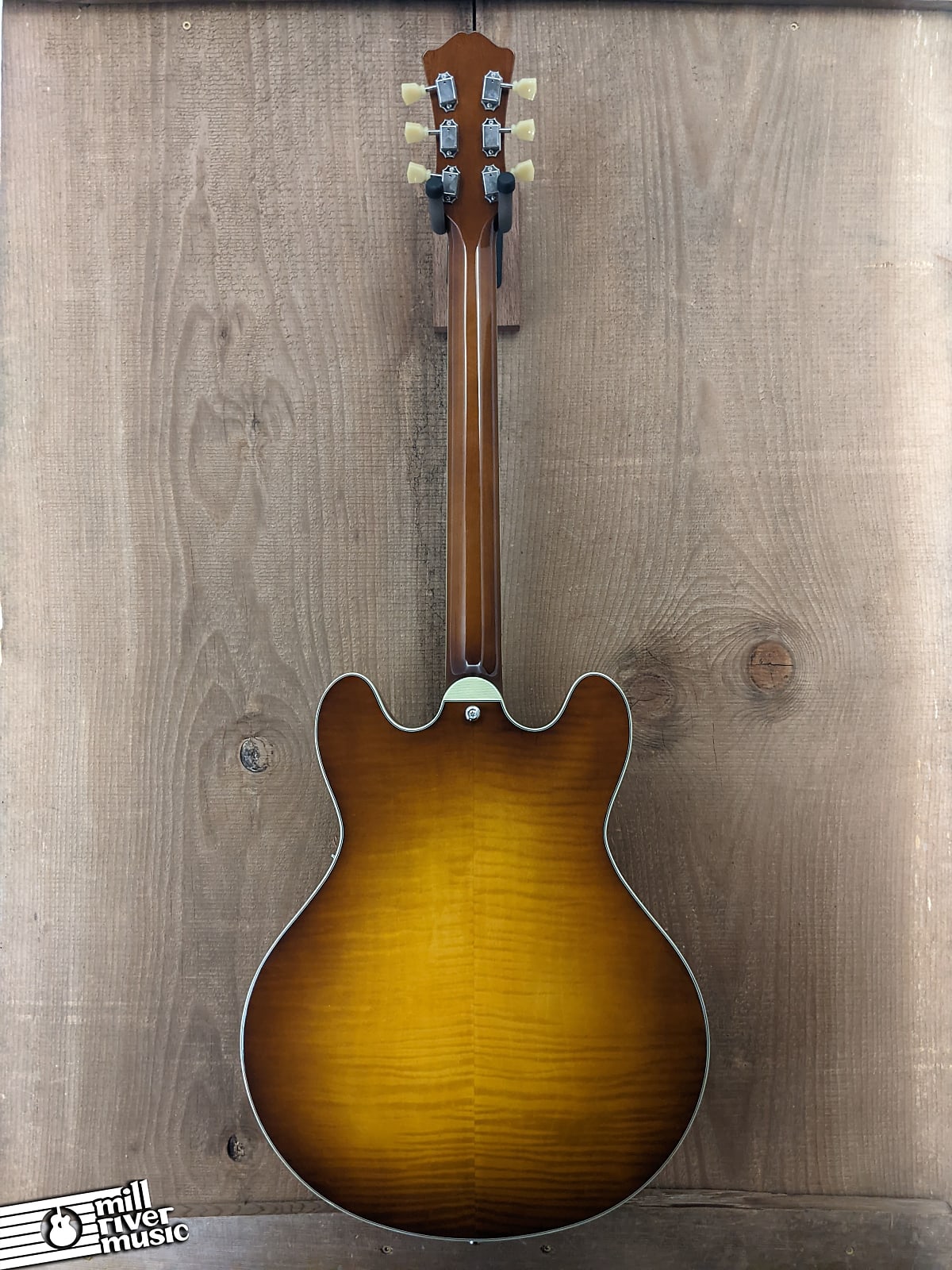 Eastman T486-GB Semi Hollow Thinline Electric Guitar Goldburst Finish