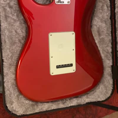 Fender Deluxe Stratocaster HSS; Pau Ferro Fretboard; Candy Apple Red; Fender Deluxe Molded Case image 9