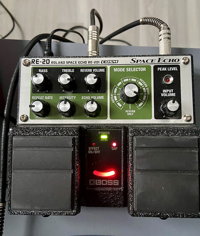 Boss RE-20 Space Echo