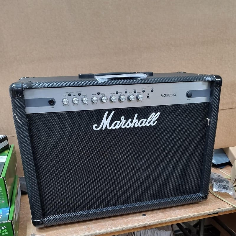 Marshall MG Carbon Fiber MG102CFX 2-Channel 100-Watt 2x12