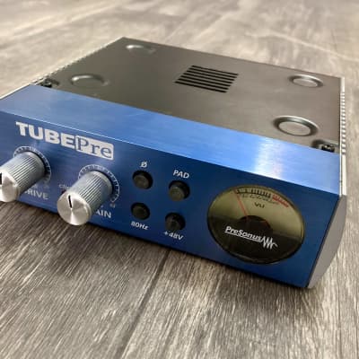 🧇 PreSonus TubePre V2 Preamplificador de Micrófono a Tubo - Audio