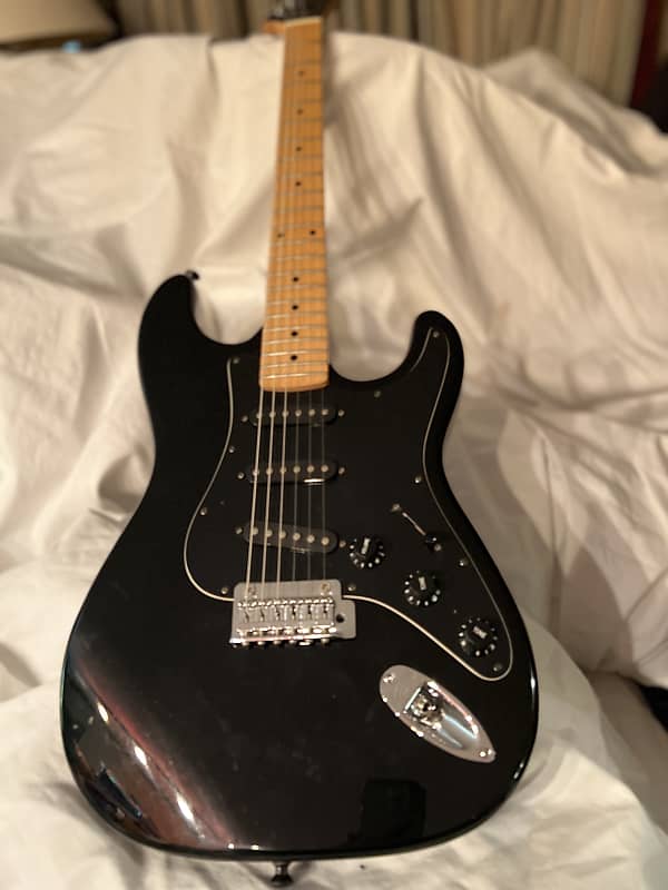 Epiphone Stratocaster style 1975-1985? Black | Reverb