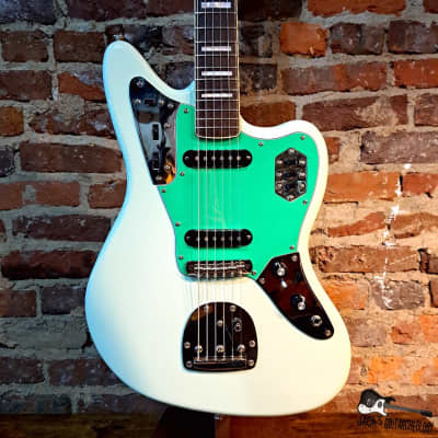 Squier Jaguar w/ Pure Vintage '65 MIM Pickups & Green Pickguard 