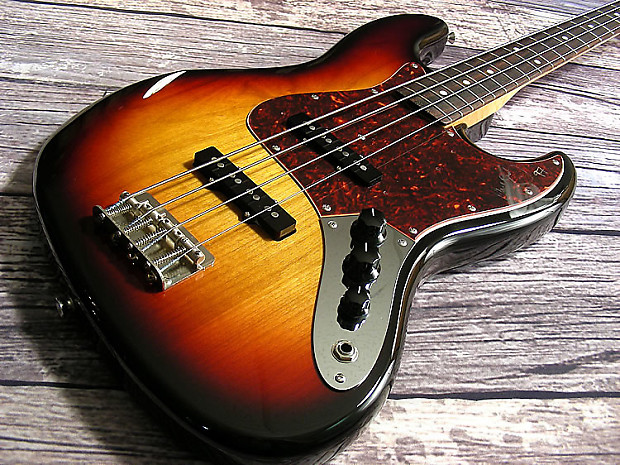 Fender Japan Noel Redding Signature Jazz Bass 1997 Sunburst