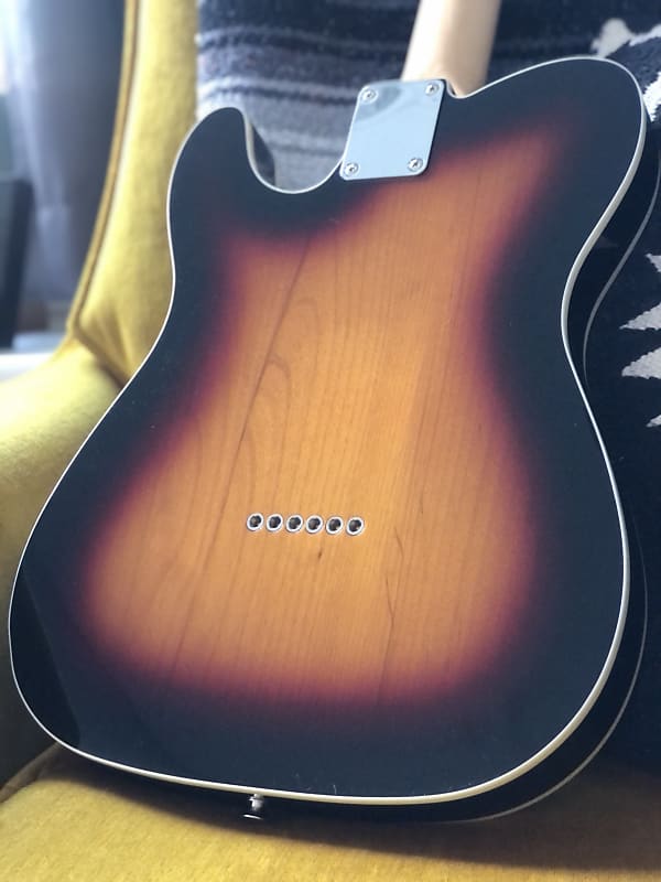 fender Japan heritage テレキャスター　サンバースト Fender Made in Japan Heritage 60s Telecaster Custom 3-Color