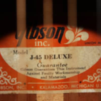 Gibson 73-75 J-45 Deluxe Guitar Sunburst With Hard Shell Case image 5