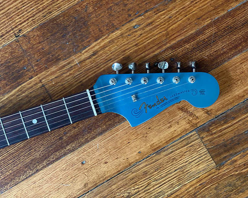 Fender 2021 Limited Edition - Traditional 60s Jazzmaster - Roasted Maple  Neck - Lake Placid Blue